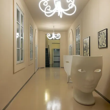 فندق Vittoria 4*