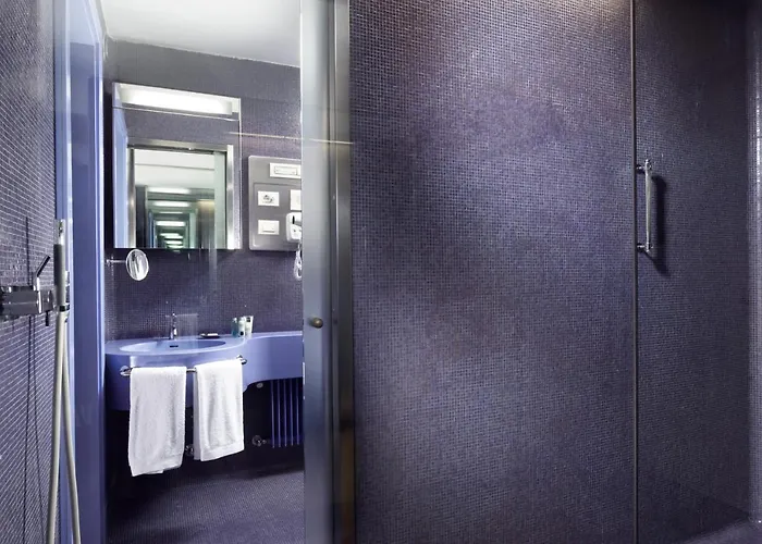 Vittoria 4* Florence