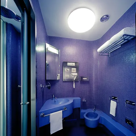 Unahotels Vittoria Hotel