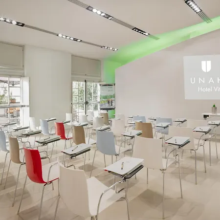 Unahotels Vittoria
